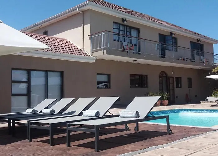 La Roche Guest House